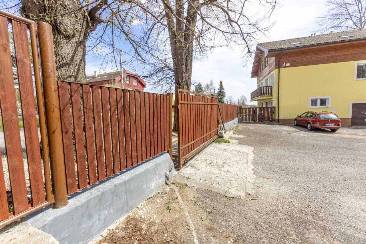 Apartman Theo Veľký Slavkov المظهر الخارجي الصورة