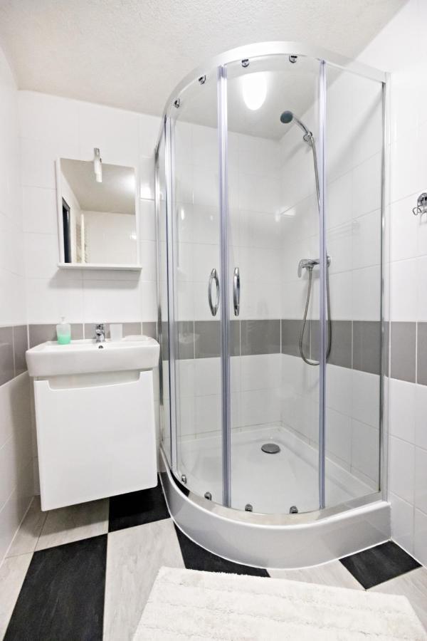 Apartman Theo Veľký Slavkov المظهر الخارجي الصورة